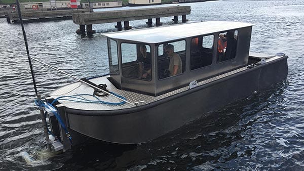 AluminiumJon.nl-Scuba-8 meter-custom made Aluminium boats, also these practical work boats