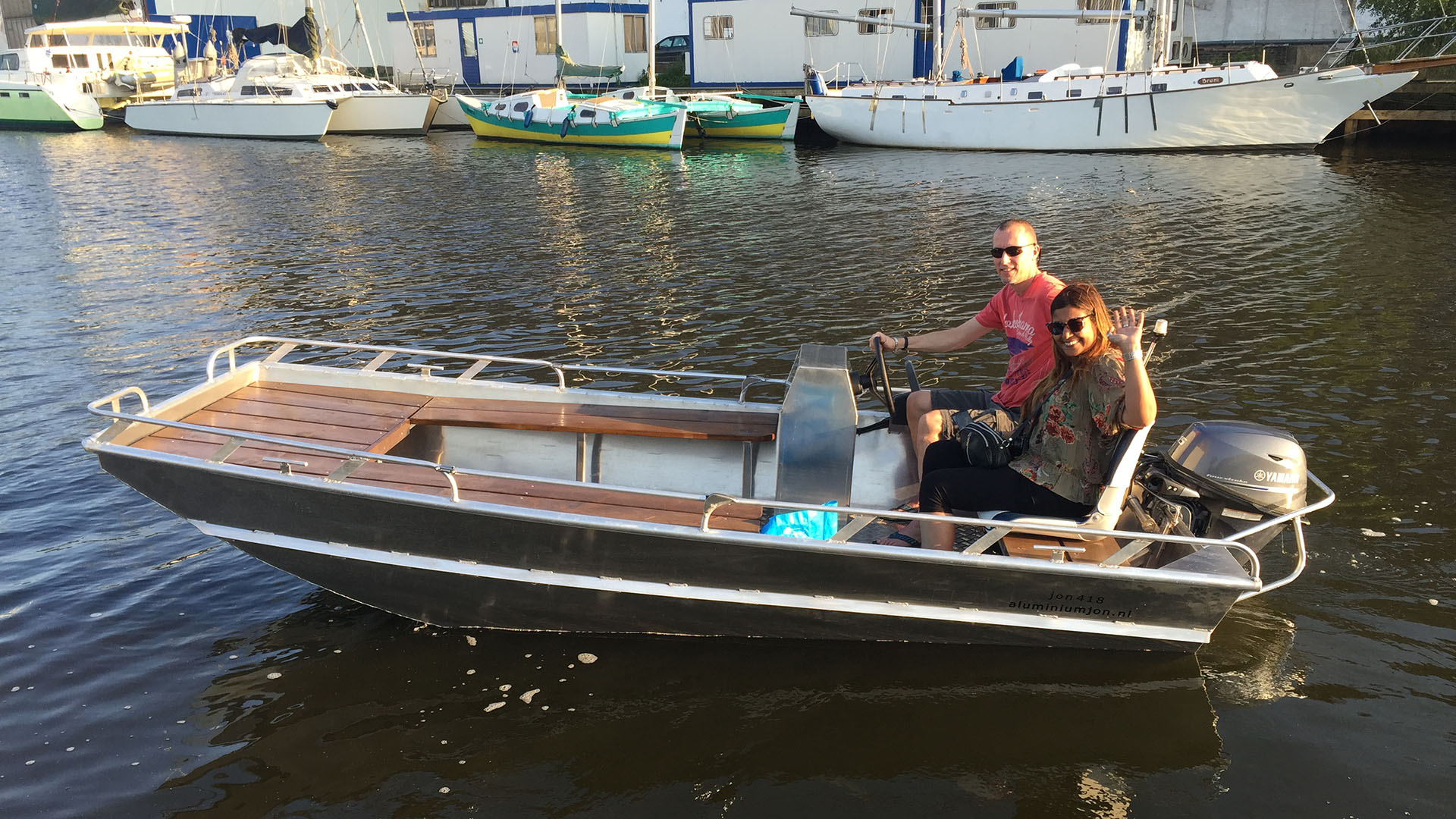 AluminiumJon.nl-Scuba 550-with Yamaha outboard motor